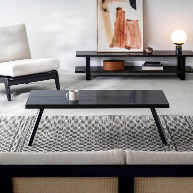 THE LOW TABLE / インド産 黒みかげ石 × ラバーウッド × Black Steel