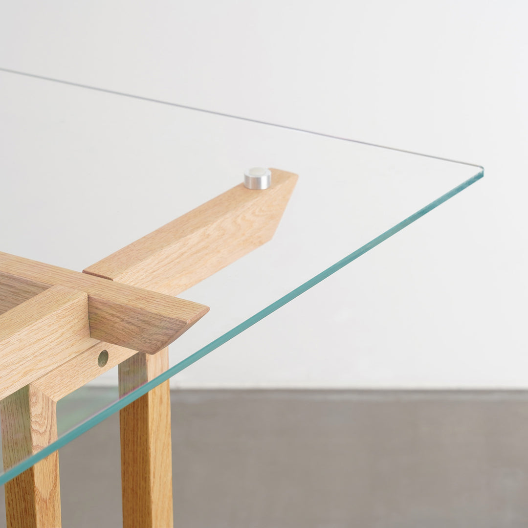 THE TABLE / ガラス × I 木製脚 オーク無垢材 – KANADEMONO