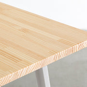かなでもののパイン突板天板とホワイトのスリムライン鉄脚を組み合わせたテーブル（天板）