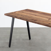 かなでものの無垢杉ヴィンテージの天板にブラックのスリムライン鉄脚を組み合わせたテーブル（天板と脚）