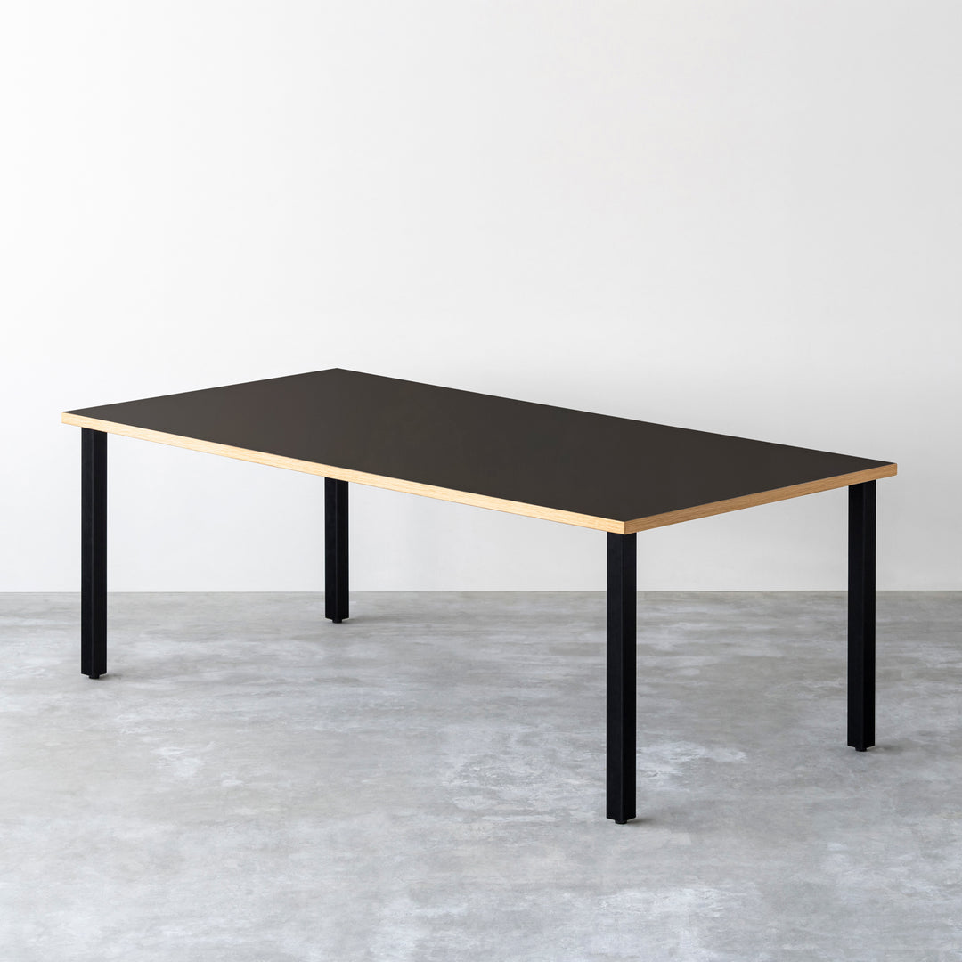 THE TABLE / リノリウム 全32色 × Black Steel × W181 - 200cm