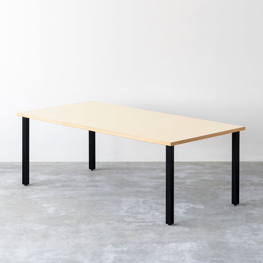 THE TABLE / リノリウム 全32色 × Black Steel × W181 - 200cm