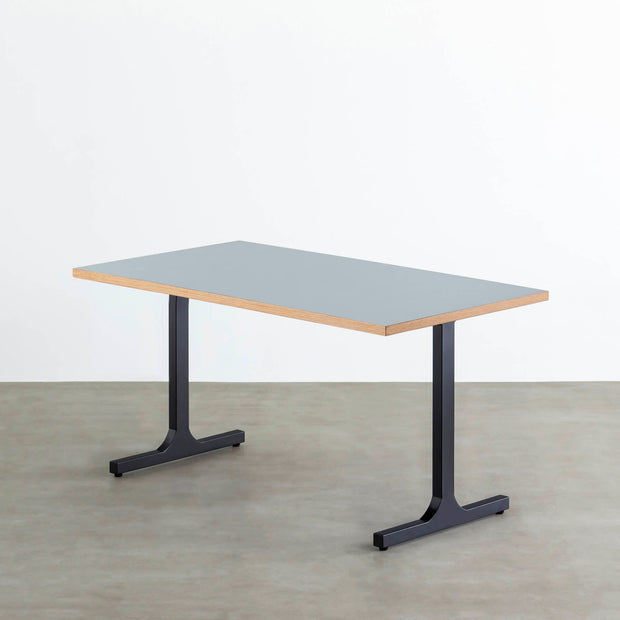 THE TABLE / リノリウム ブルー系 × Black Steel