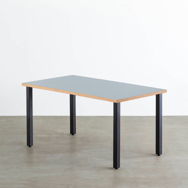 THE TABLE / リノリウム ブルー系 × Black Steel