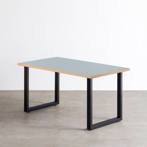 THE TABLE / リノリウム ブルー系 × Black Steel