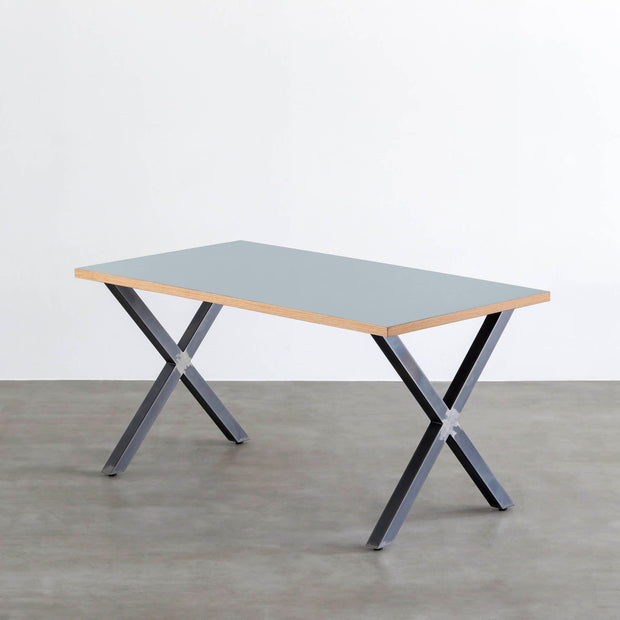 THE TABLE / リノリウム ブルー系 × Black Steel（クリア塗装）