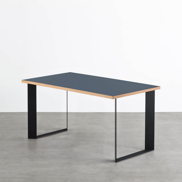 THE TABLE / リノリウム ブルー系 × Black Steel