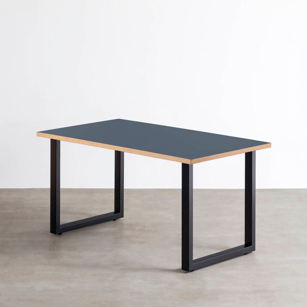 THE TABLE / リノリウム ブルー系 × Black Steel