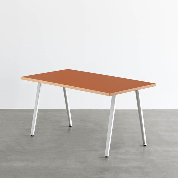 THE TABLE / リノリウム レッド・オレンジ系 × White Steel