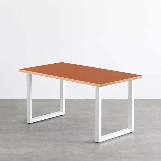THE TABLE / リノリウム レッド・オレンジ系 × White Steel