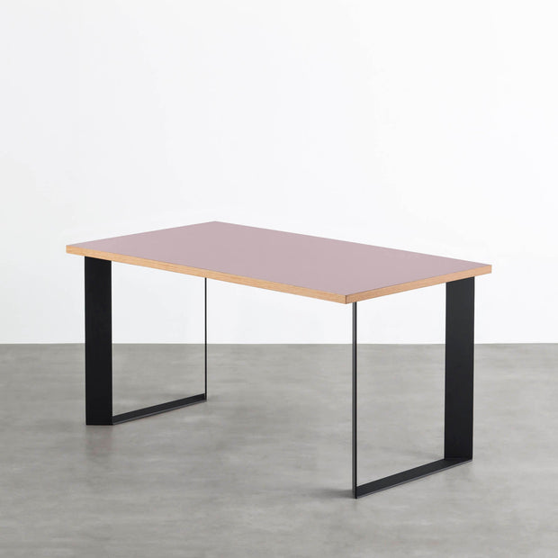 THE TABLE / リノリウム レッド・オレンジ系 × Black Steel