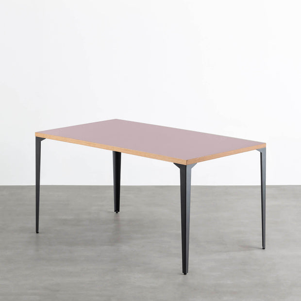 THE TABLE / リノリウム レッド・オレンジ系 × Black Steel
