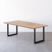 Kanademonoのラバーウッド アッシュグレー天板とブラック脚を組み合わせたシンプルモダンな大型テーブル