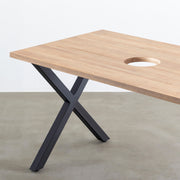 Kanademonoのラバーウッドアッシュ天板とブラックのXライン鉄脚で製作した、猫穴付きのテーブル（天板と脚）