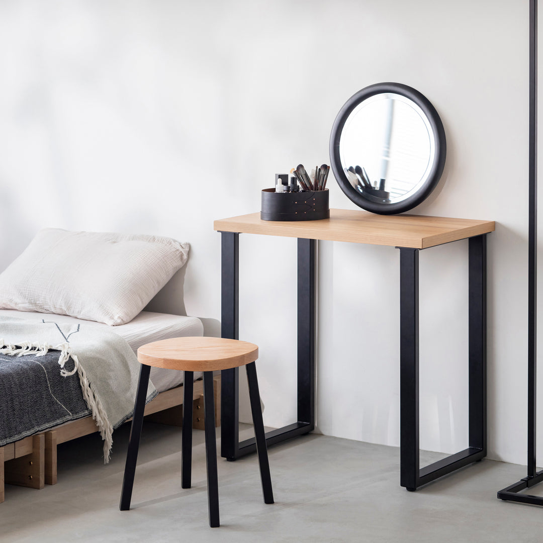 ポストモダン ミニテーブル THE TABLE / コンパクトデスク くるみ × Black Steel – KANADEMONO