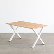 かなでもののホワイトアッシュ材とホワイトのXラインの鉄脚を組み合わせたシンプルモダンなテーブル