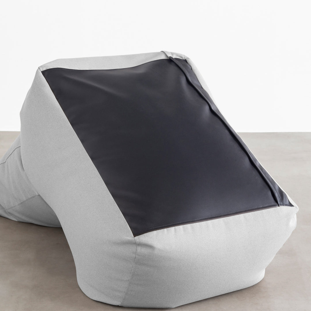 Fabric × Seat ナチュラル ビーズクッションソファ – KANADEMONO