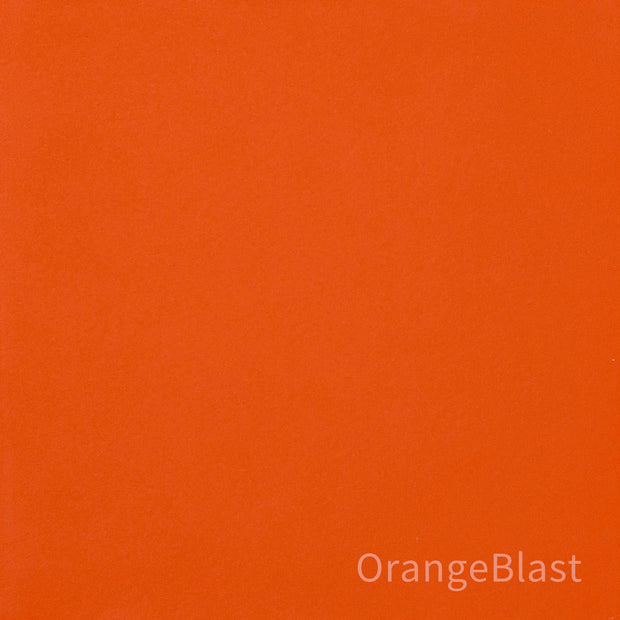 Kanademonoのリノリウム素材の棚板にステンレスフレームを組み合わせた２段ストレージシェルフ /Orange_blast（色見本）