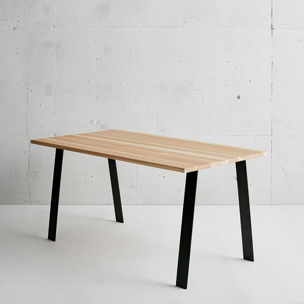 THE TABLE / 無垢 長良杉 × Black Steel