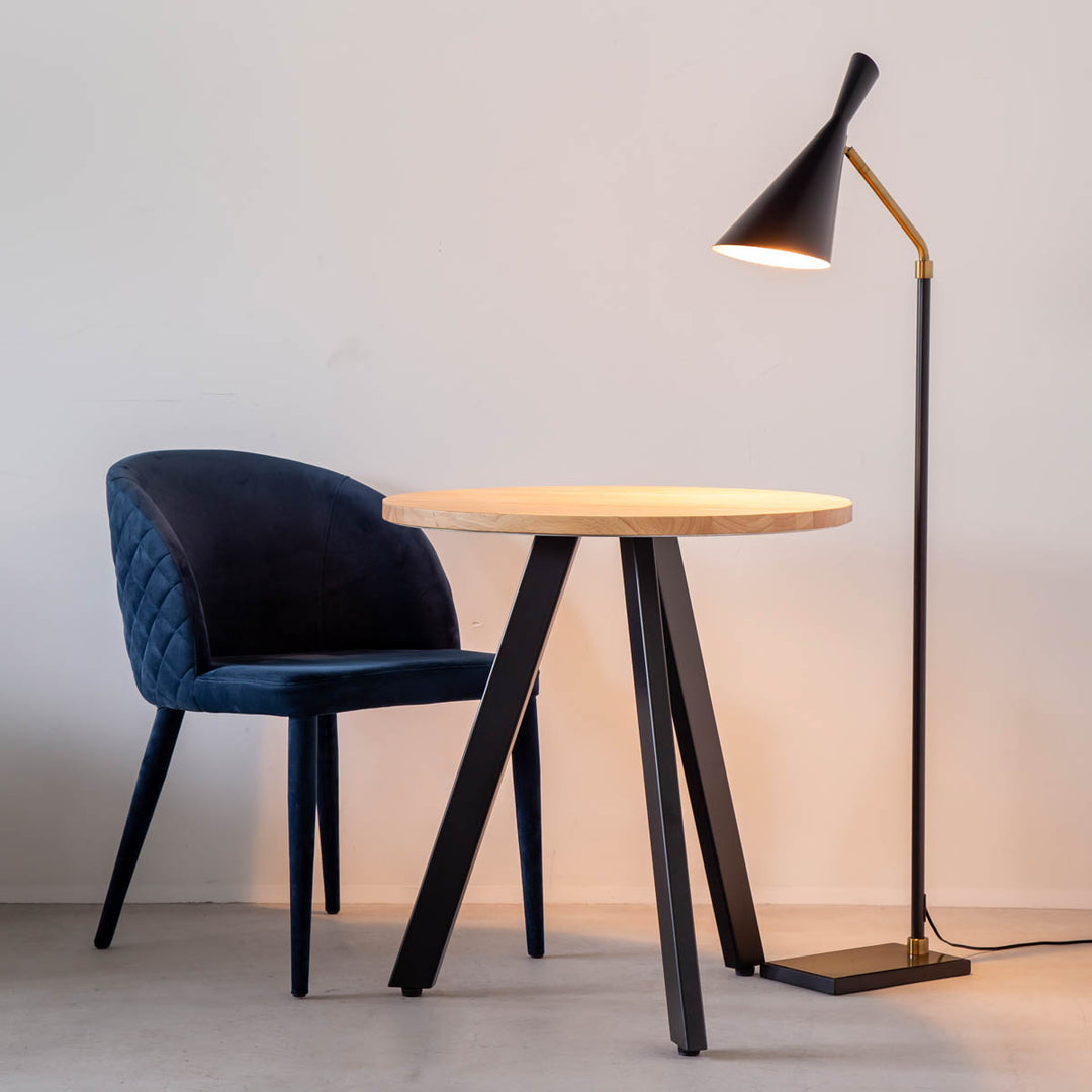 フロアランプ Nostalgic FloorLampノスタルジック高級ホテル仕様 Black × Gold Nostalgic Floor Lamp – KANADEMONO