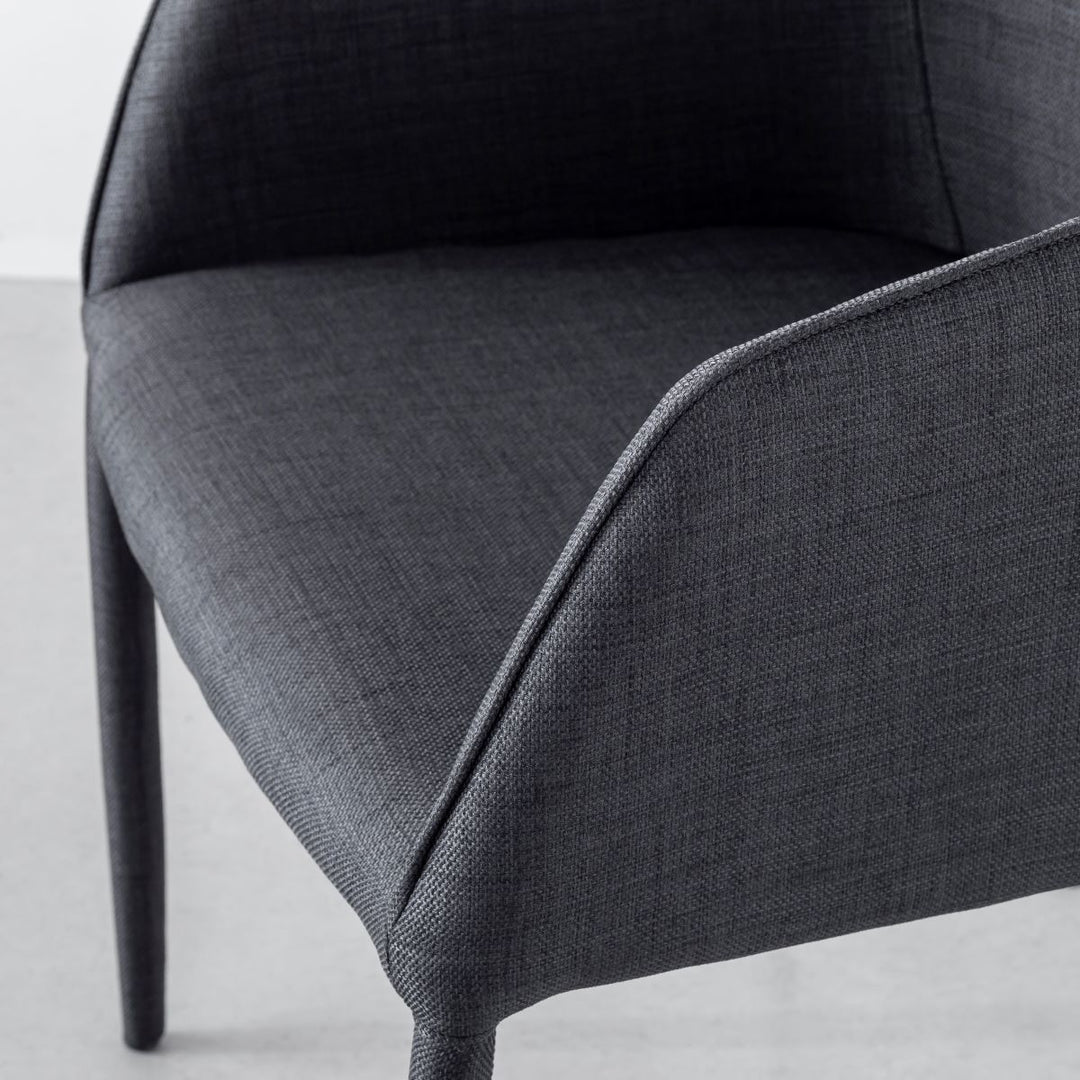 Elegant Armchair – KANADEMONO