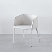 Gemoneのウレタンフォームを使用した座面と気品のあるシンプルなデザインが美しい張りぐるみ仕様のエレガントなアームチェア(パールホワイト)