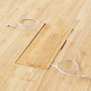 KANADEMONOのラバーウッドと鉄脚に BLOCK＆TRAY 配線孔フラットタイプをつけた実用的でシンプルモダンなテーブル6