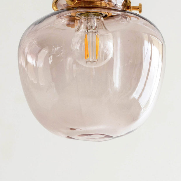 Glass × Brass リンゴのようなガラスのペンダントライト – KANADEMONO