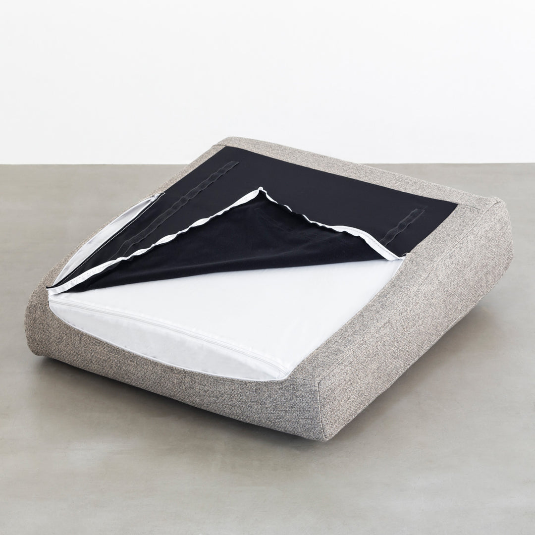 Fabric × Wood クロスフレームソファ 1 seater ベージュ – KANADEMONO