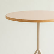 THE CAFE TABLE / パステル リノリウム　Tetrapod - Sand Beige × ラウンド φ60 - 70