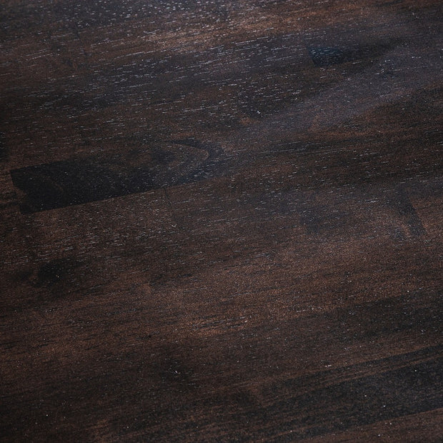 Gemoneのシックなブラックブラウンのラバーウッド材と美しい質感が際立つスクエアのステンレス脚を組み合わせた重厚感のあるテーブル(天板3)