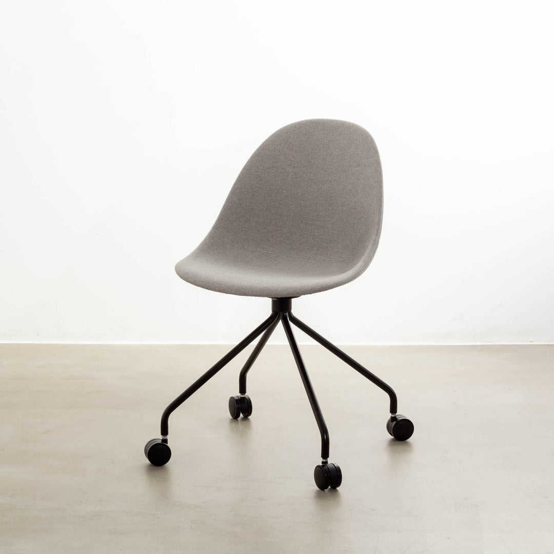 kanademono ファブリックチェア　かなでもの Fabric Armchair ファブリック ラウンドチェア アーム付き