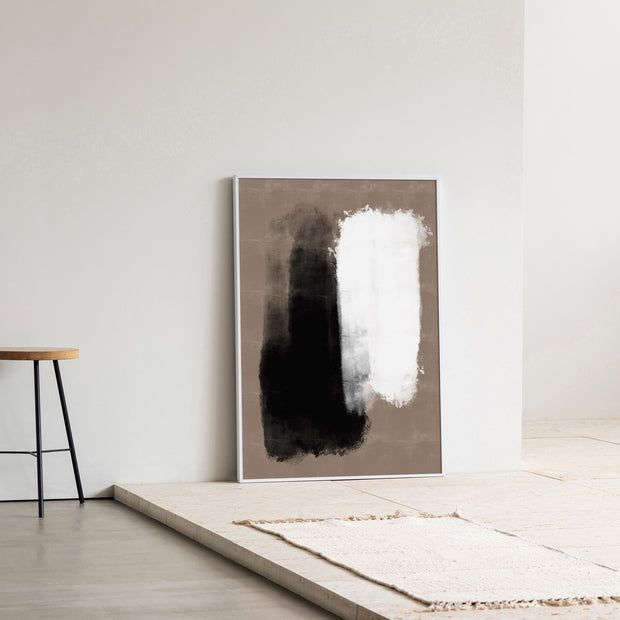 KANADEMONOのブラウンに白と黒の大胆なペイントが空間を引き締めるシックモダンな抽象画アートA1＋ホワイトフレーム（エントランス使用例）