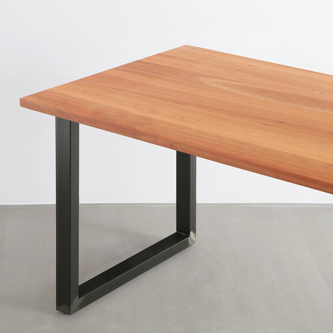 THE TABLE / 無垢 ブラックチェリー × Black Steel（クリア塗装