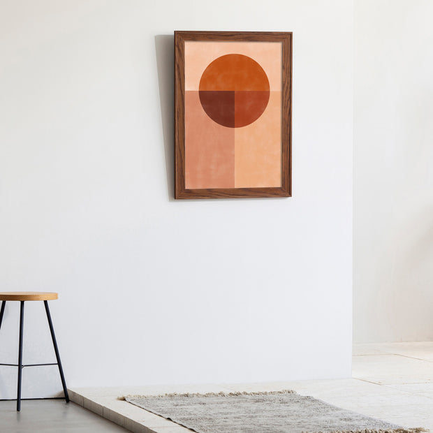 Kanademonoの赤×オレンジの暖色でまとめたモダン抽象画アートA２＋ブラウンウッドフレーム（エントランス使用例）