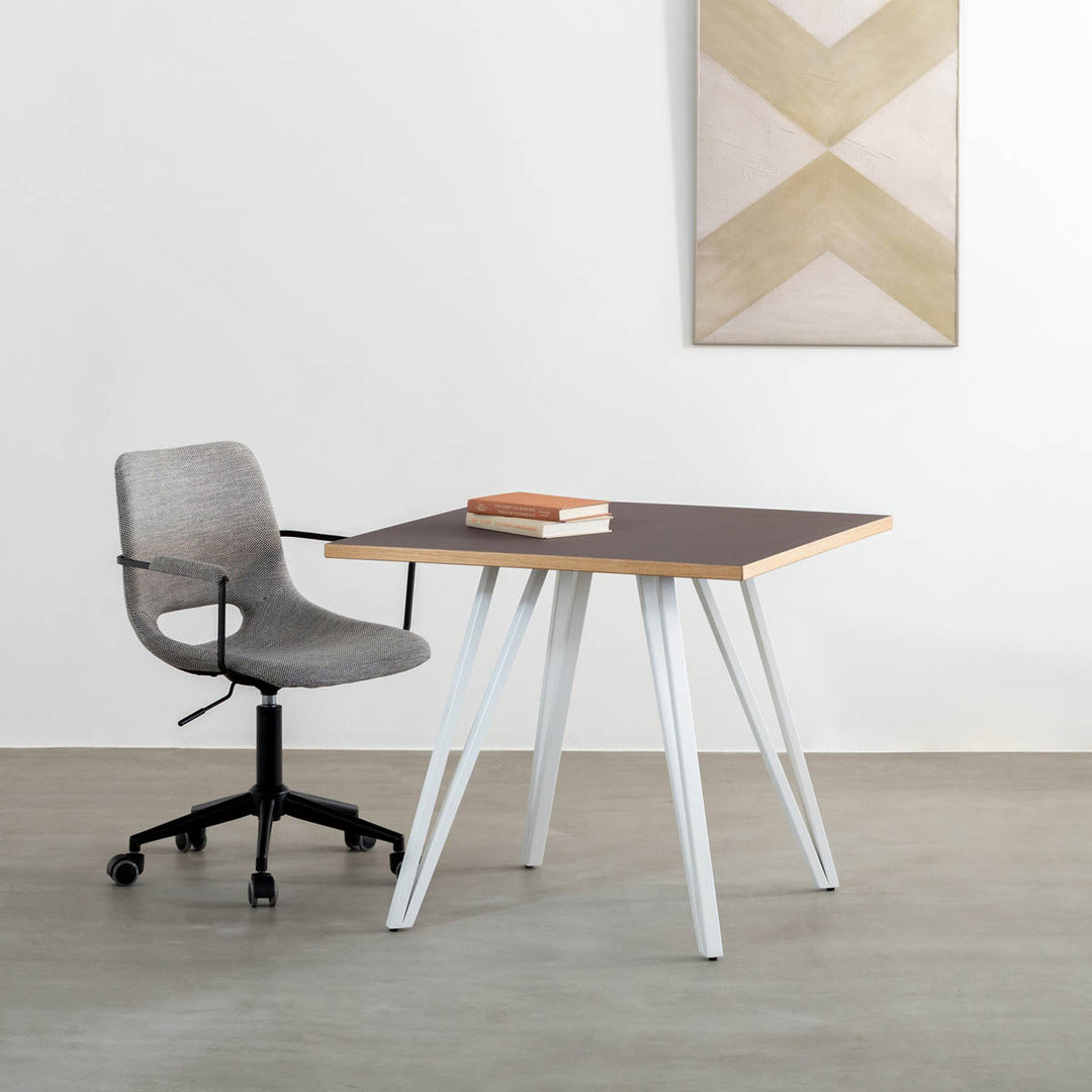 Kanademono THE CAFE TABLE リノリウム 4pin KanademonoSquareCafetable_Rubb