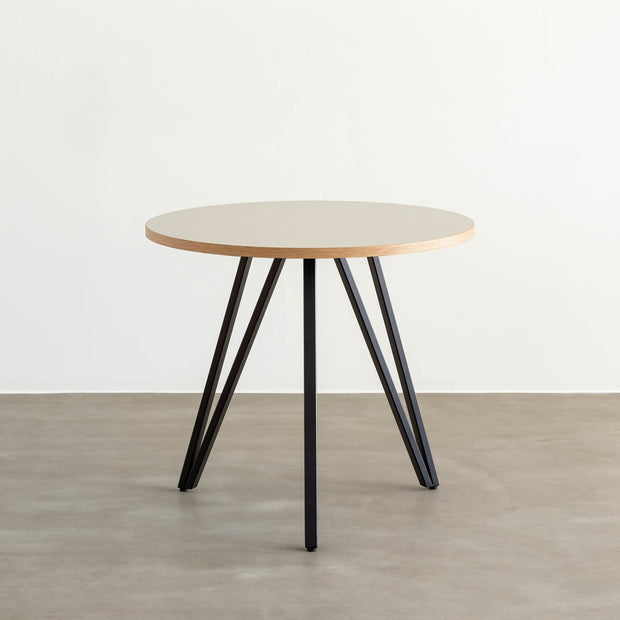THE CAFE TABLE / リノリウム　Black Steel トライアングル 3pin × ラウンド φ70 - 80