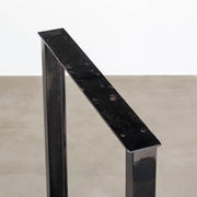 Kanademonoのマットクリア塗装仕上げのスクエア型テーブル脚（上部プレート）