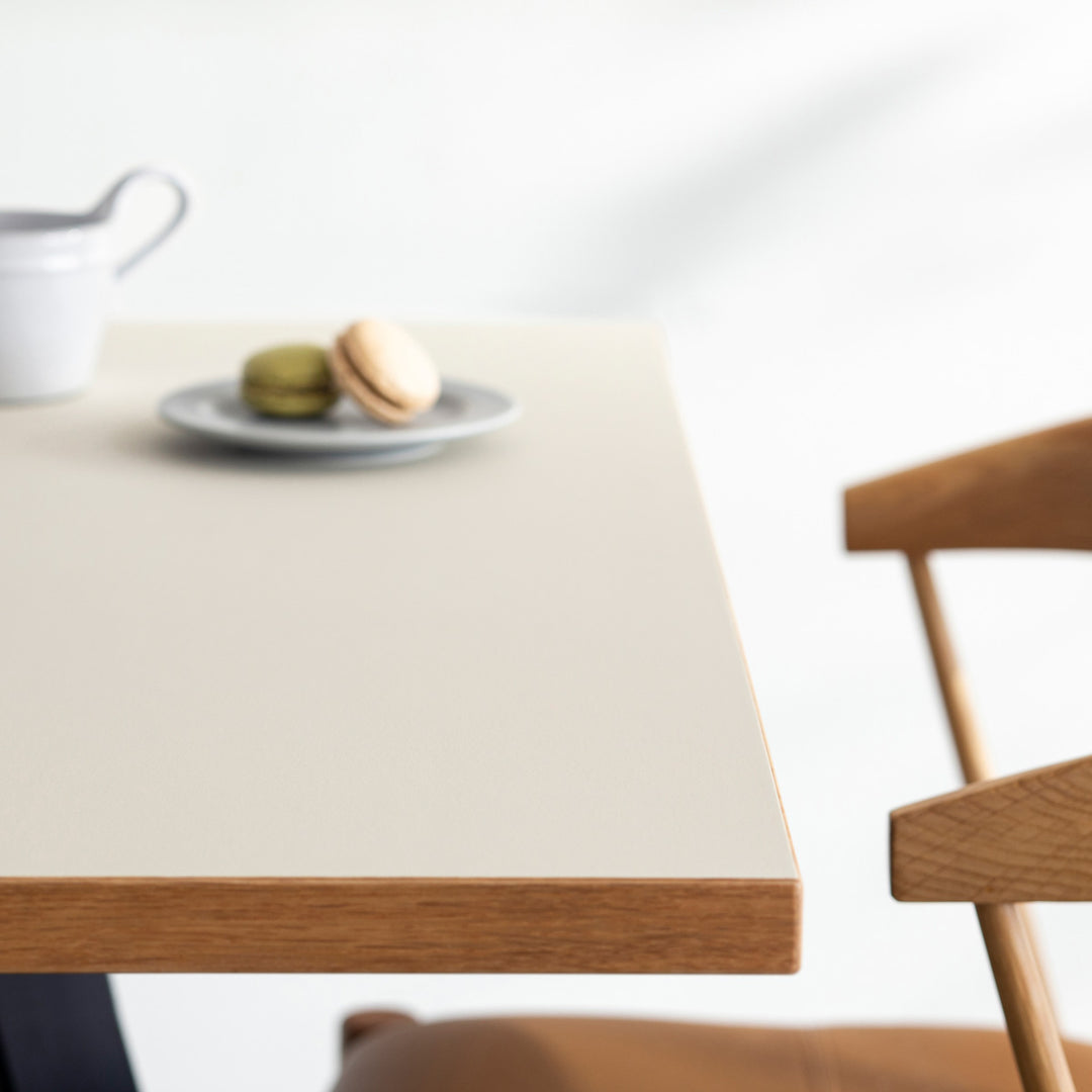 THE CAFE TABLE / リノリウム Black Steel 4pin × スクエア 60 THE CAFE TABLE / リノリウム Black Steel 4pin × スクエア 60