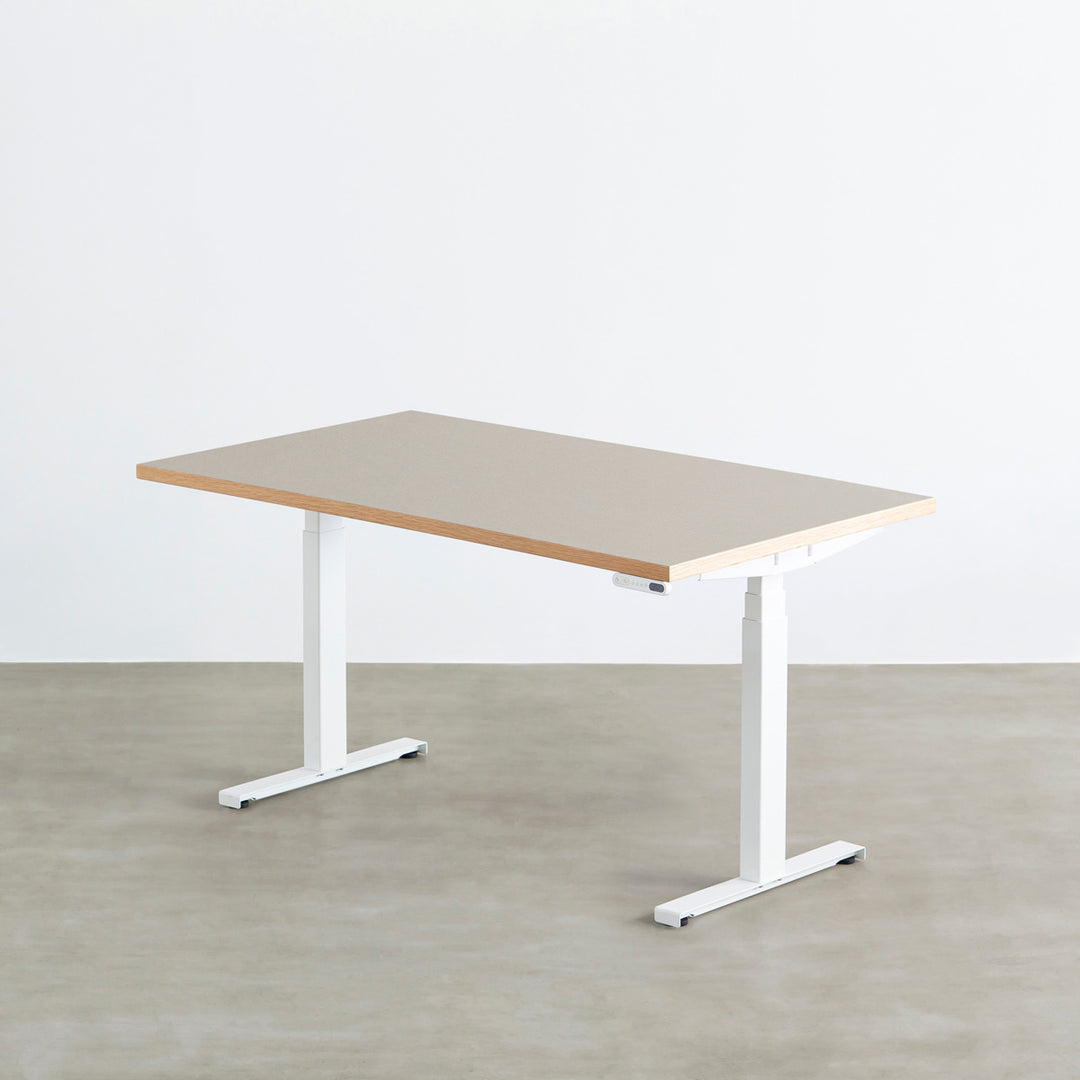 THE TABLE / リノリウム 全24色 × スマート電動昇降脚 – KANADEMONO