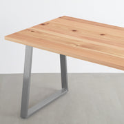 KANADEMONOの長良杉天板にベル型のステンレス脚を合わせたシンプルで気品あるテーブル（天板と脚）