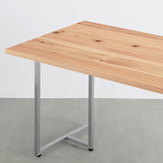 KANADEMONOの長良杉天板にTラインのステンレス脚を合わせたシンプルで気品あるテーブル（天板と脚）