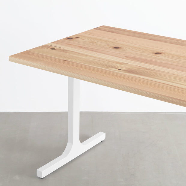 KANADEMONOの長良杉天板とマットホワイトのIライン鉄脚を組み合わせたシンプルモダンなテーブル（天板と脚）