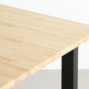 KANADEMONOのパイン材とマットブラックのスクエア型の鉄脚を組み合わせたシンプルモダンなテーブル（天板）