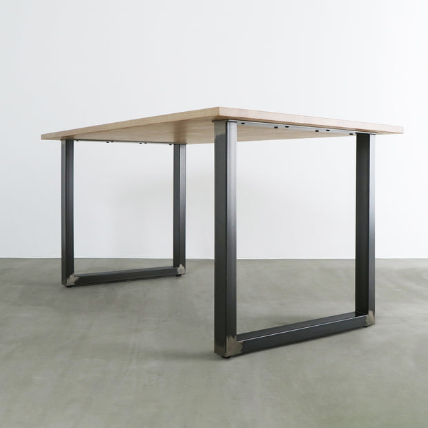 THE TABLE / ラバーウッド アッシュグレー × Black Steelクリア塗装