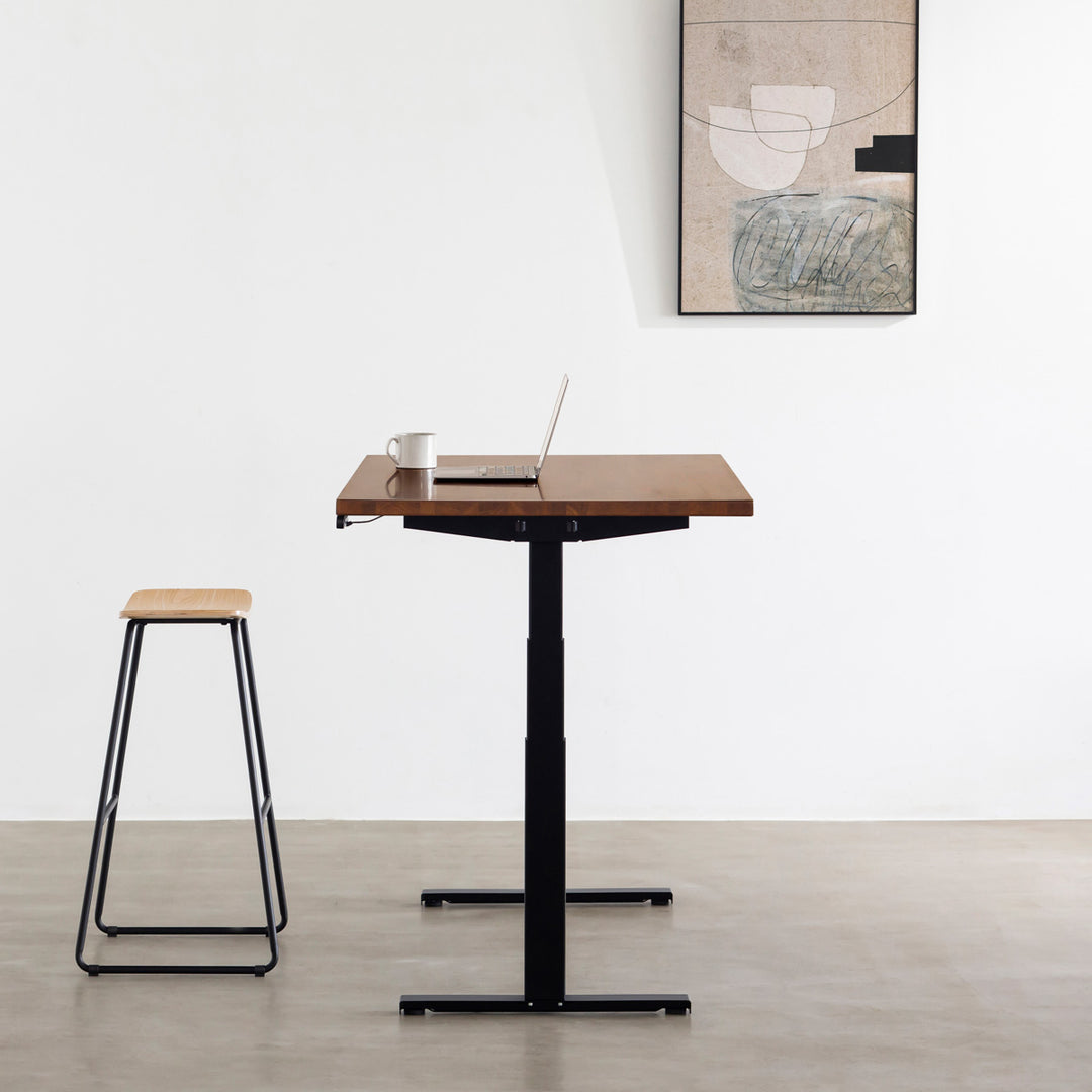 THE TABLE / ラバーウッド ブラウン × スマート電動昇降脚 – KANADEMONO