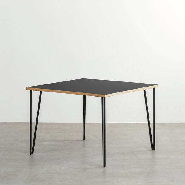 THE CAFE TABLE / リノリウム Black Steel トライアングル Straight
