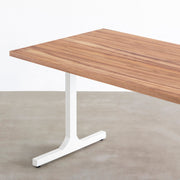 KANADEMONOのアンバー突板天板とIラインのホワイトアイアン脚を組み合わせたテーブル（天板と脚）