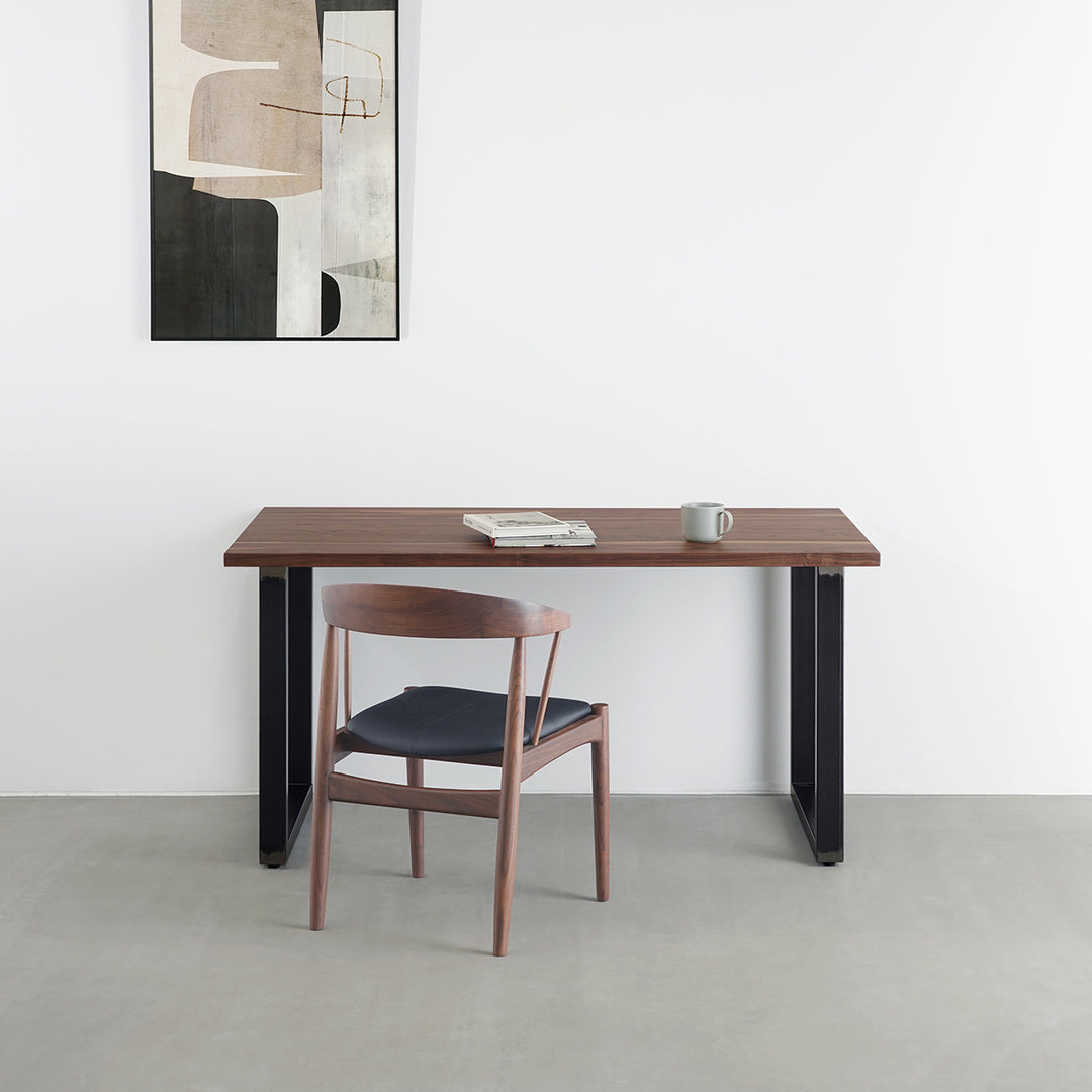 THE TABLE / 無垢 ウォルナット × Black Steel（クリア塗装） – KANADEMONO
