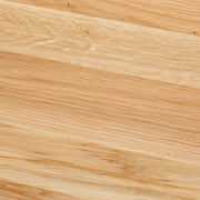 KANADEMONOのホワイトオーク天板にブラックのAライン鉄脚を組み合わせたテーブル（天板表面・木目）